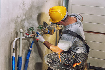 Essential Tips for DIY Plumbing Repairs: What Every Homeowner Should Know